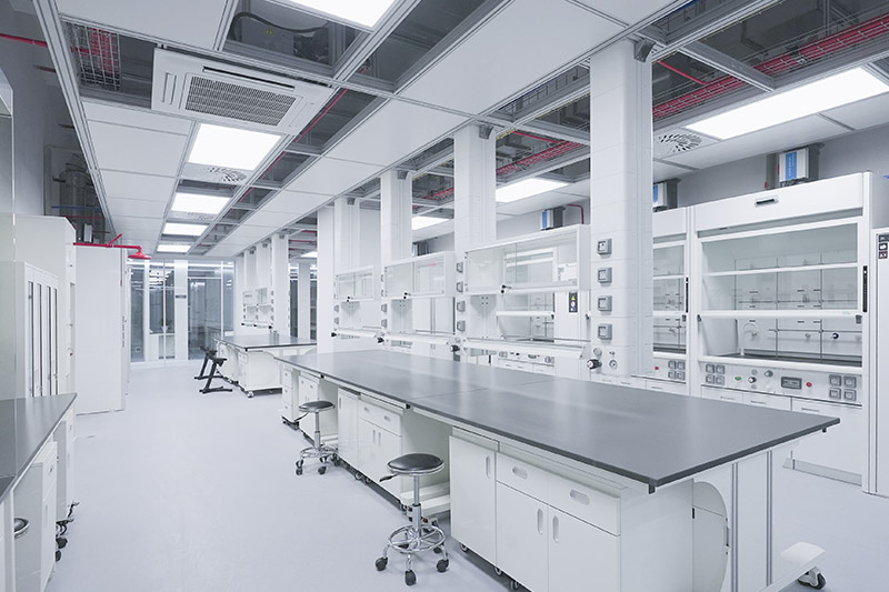 红安实验室革新：安全与科技的现代融合